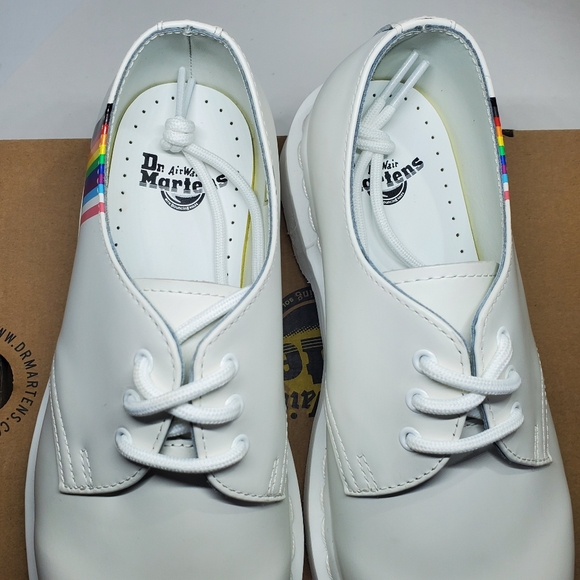 Dr Martens Pride 1461 Shoes , NIB - Picture 8 of 8